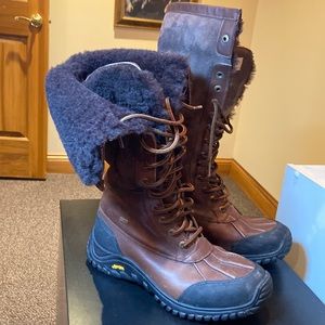 Brown UGG Adirondack boots size 10